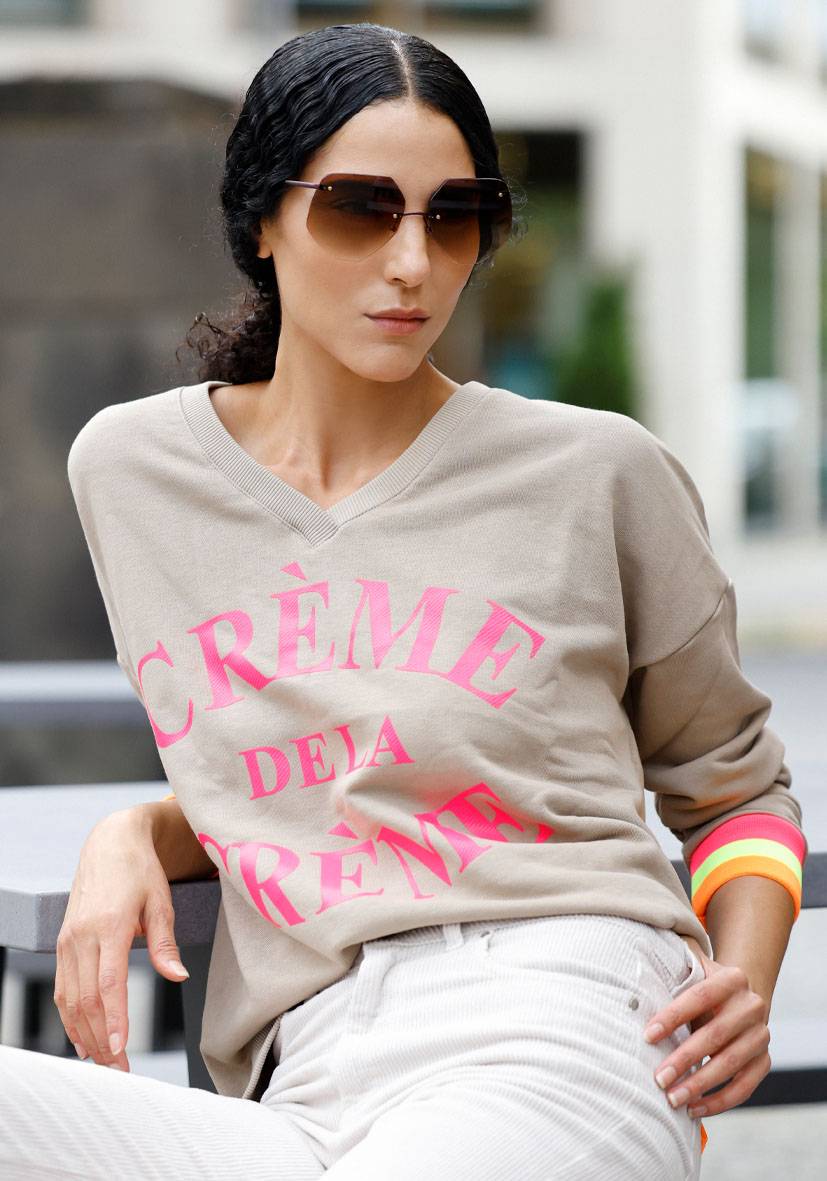 Miss Goodlife V Neck Crème de la Crème – sand/neonpink Zeitlich begrenztes Angebot