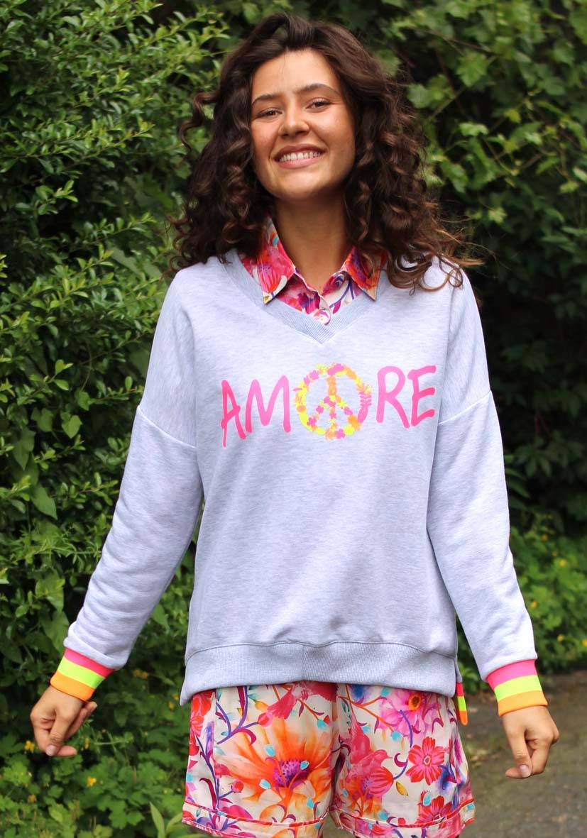 Miss Goodlife V-Neck Amore Peace – lightgrey/neonpink Saisonale Angebote