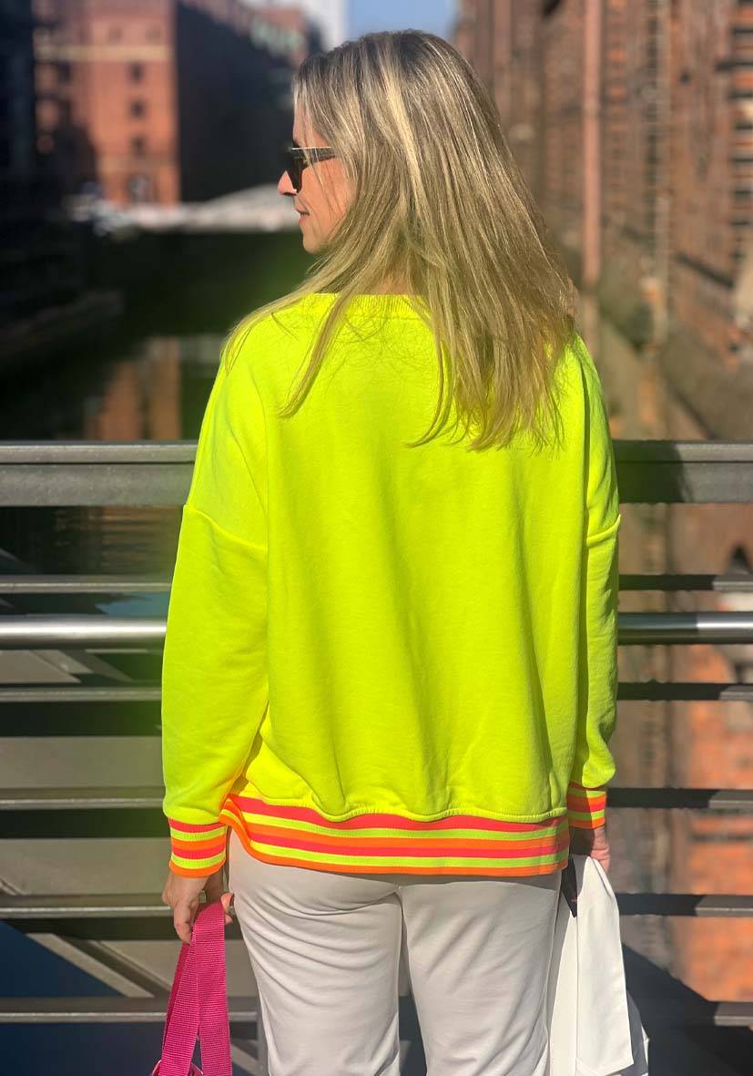 Miss Goodlife V-Neck Liebe – neonyellow Kostenlose Rückgabe