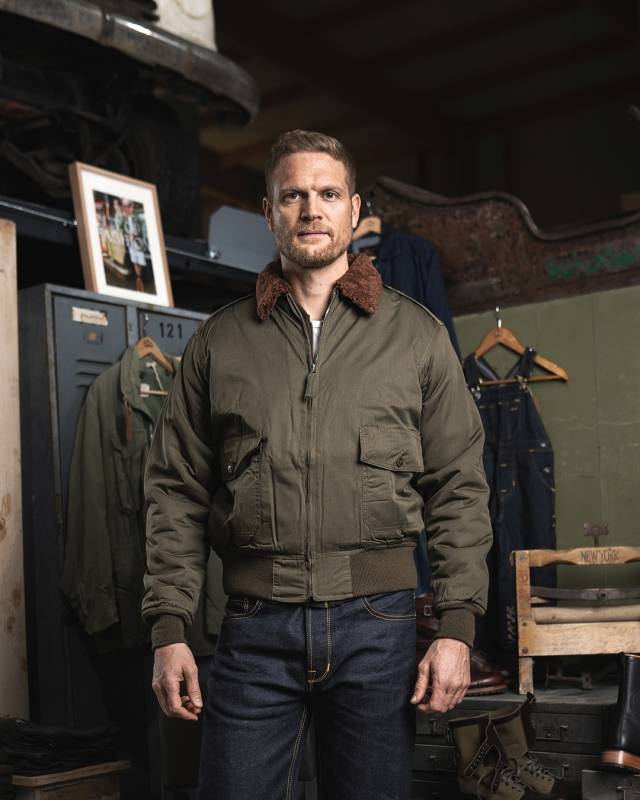 Pike Brothers 1943 B10 Flight Jacket olive drab Kauf eins, bekomm eins gratis