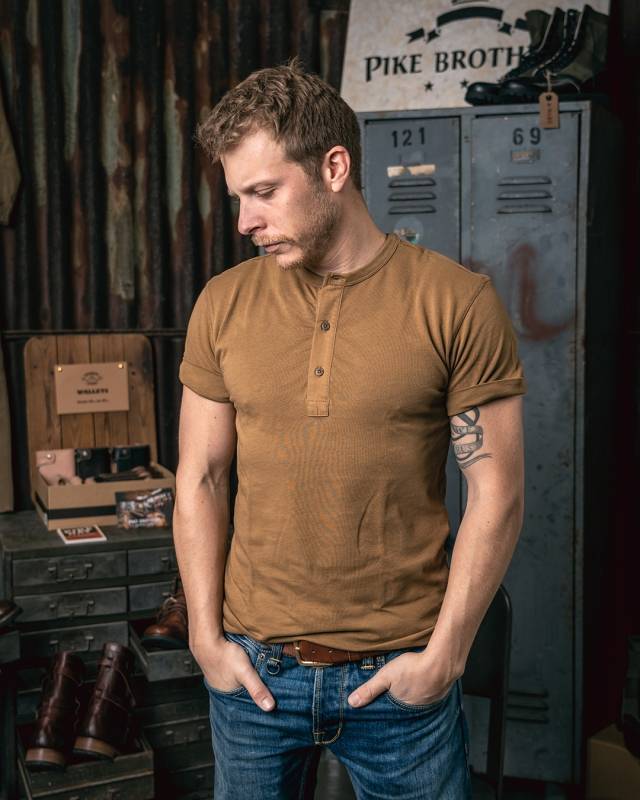 Pike Brothers 1927 Henley Shirt short sleeve Mojave brown Riesige Ersparnisse