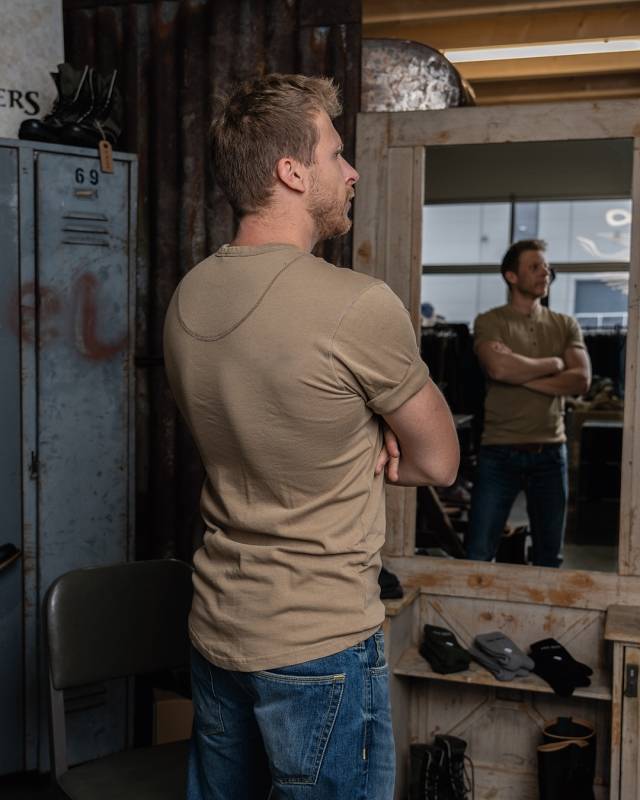 Pike Brothers 1927 Henley Shirt short sleeve Mojave beige Kostenlose Rückgabe