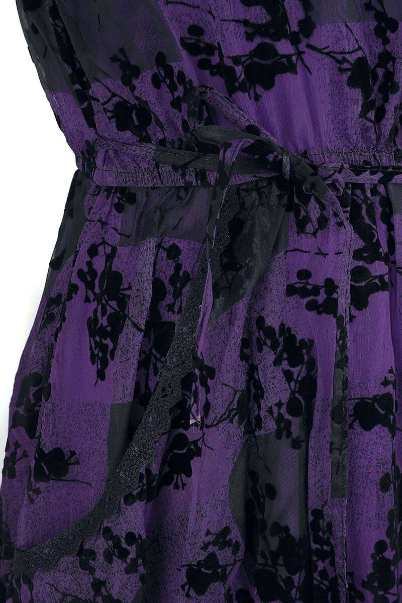 EMP "Ilsa Dress" Kurzes Kleid schwarz/lila von Innocent Discount Store für neue Produkte