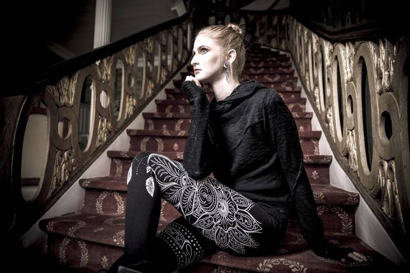 EMP Leggings schwarz von Gothicana by EMP Begrenzt auf 3 Tage