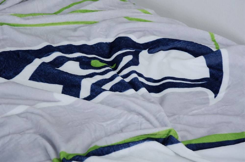 EMP "Seattle Seahawks - Flauschdecke" Decke multicolor von NFL Online