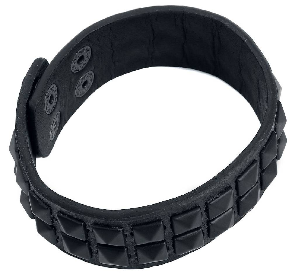 EMP "Pyramid Rivets" Nietenarmband schwarz von Rock Rebel by EMP Vatertagsangebot