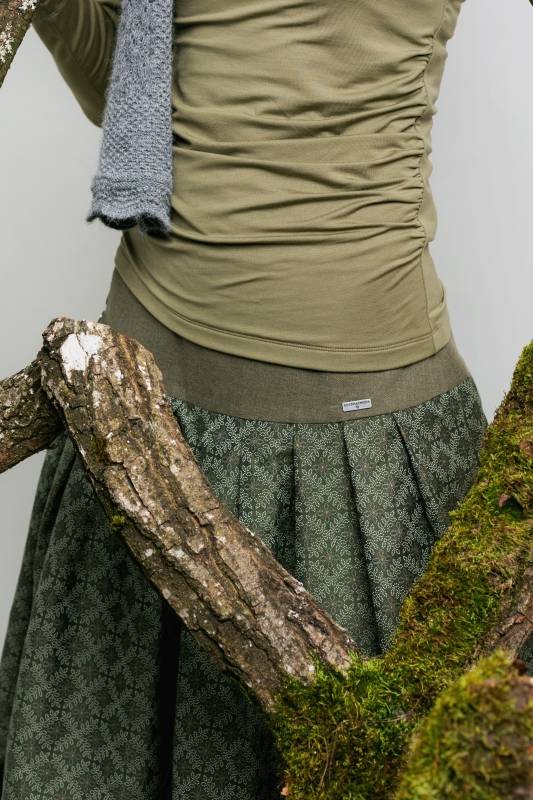Rockmacherin Kronze Trachtenrock mit Blätterrauten auf Baumwolljacquard Valentinstagsangebot