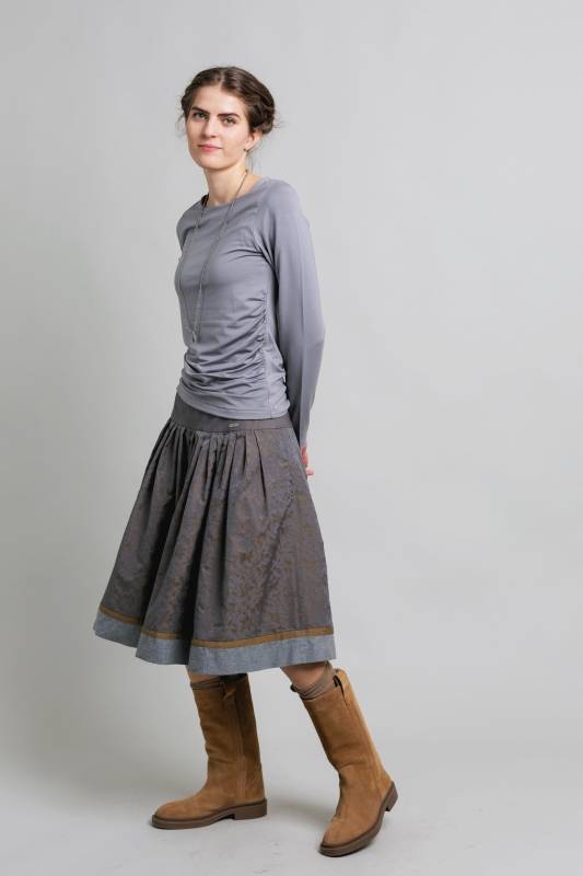 Rockmacherin Isbluma Trachterrock mit Blumenmuster auf edlem Jacquardstoff Neueste Mode