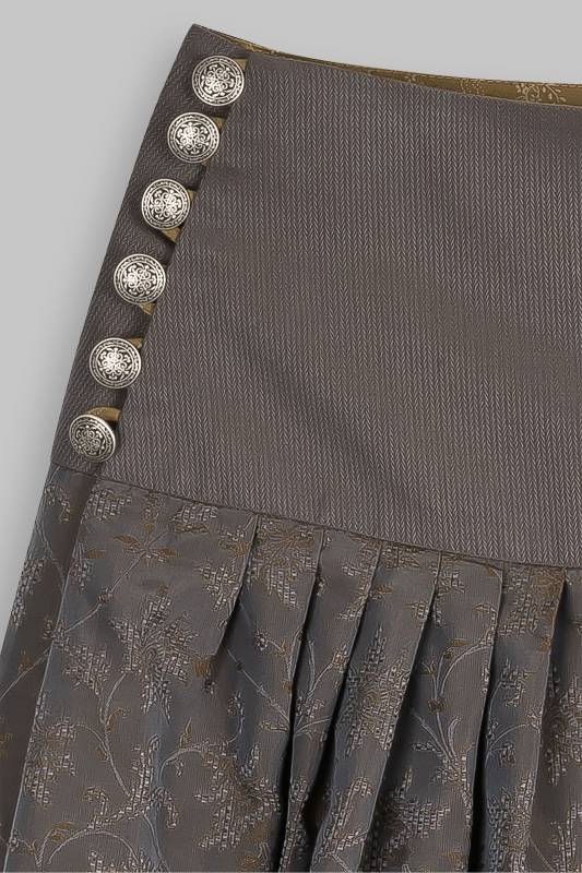 Rockmacherin Isbluma Trachterrock mit Blumenmuster auf edlem Jacquardstoff Neueste Mode