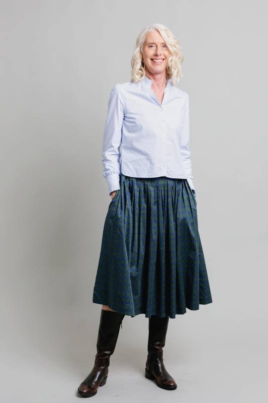 Rockmacherin Susanna Damen-Trachtenbluse mit Rüschen und modernem Ärmelschnitt VIP-Rabatte