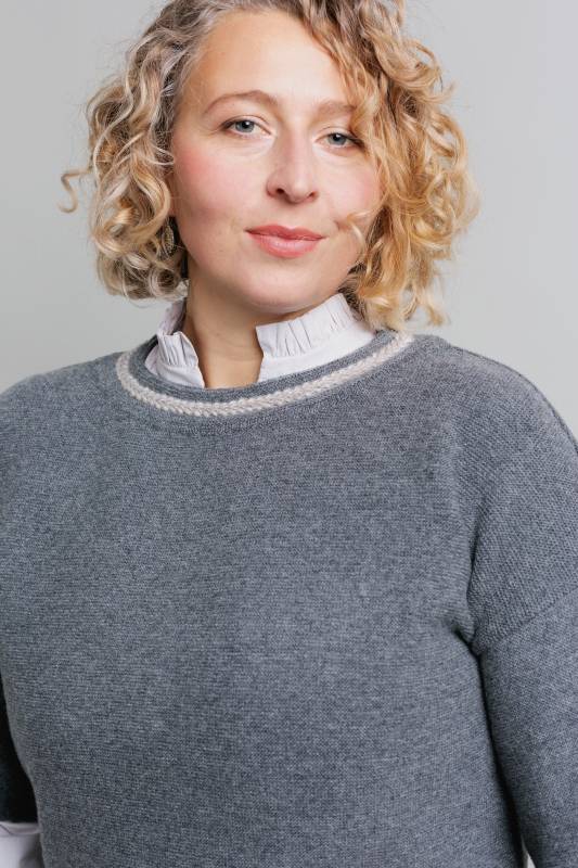 Rockmacherin Ella Trachtiger Strickpullover mit kurzem Arm Speichern exportieren