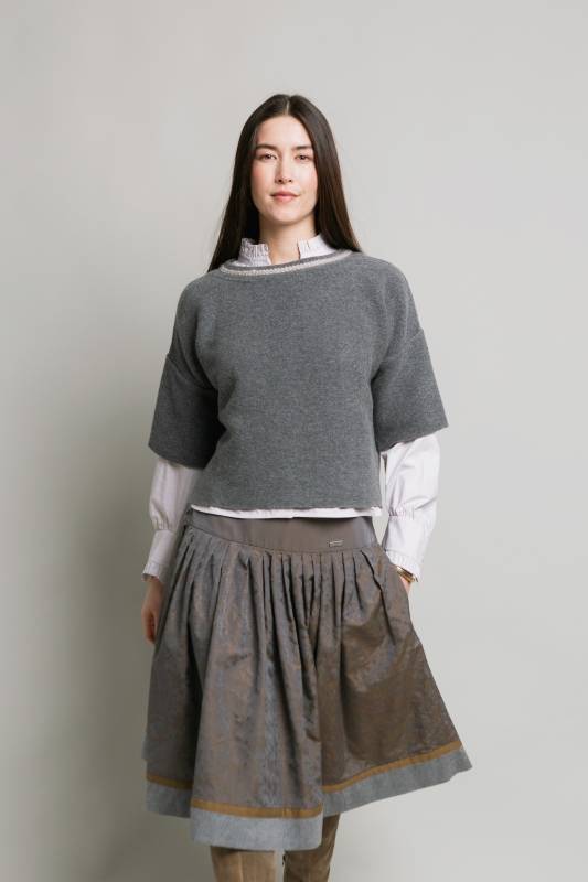 Rockmacherin Ella Trachtiger Strickpullover mit kurzem Arm Speichern exportieren