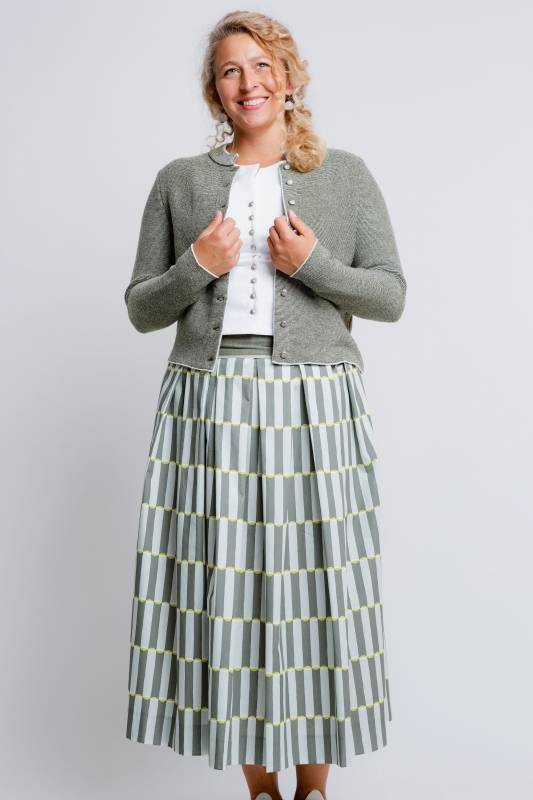 Rockmacherin Florentine Trachten-Strickjacke mit Stehkragen aus Merinowolle Begrenztes Angebot