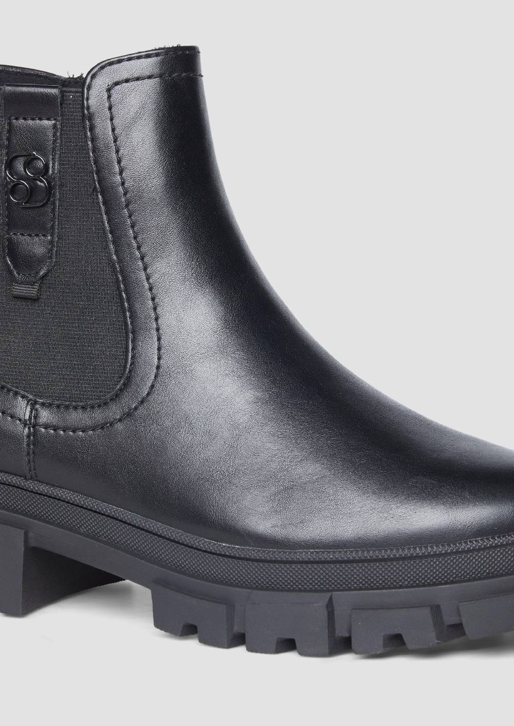 S.Oliver Chelsea Boots mit Logo-Detail Weihnachtsangebot