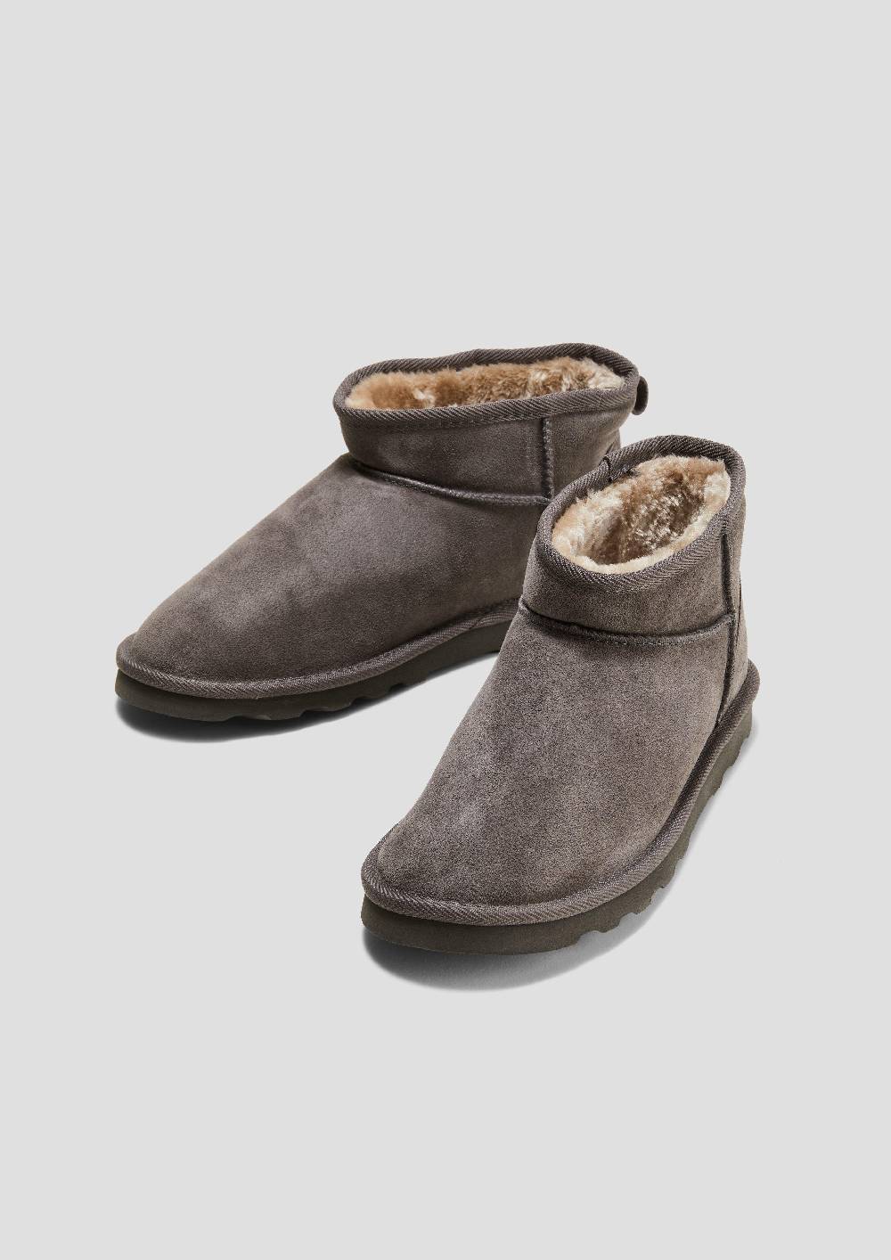S.Oliver Flache Stiefel aus Leder Speichern exportieren