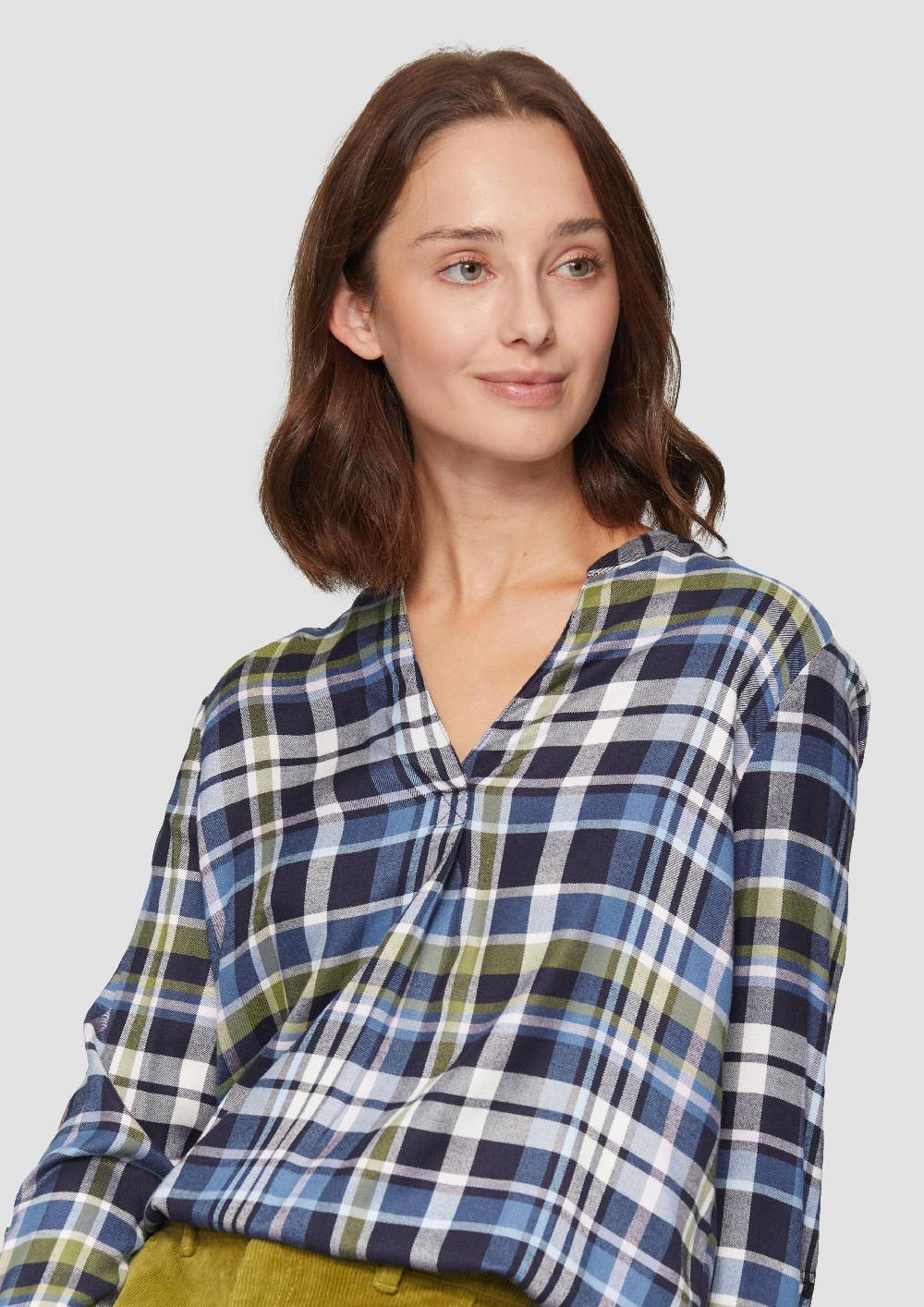 S.Oliver Karierte Bluse aus Viskosemix und Krempel-Detail Osterangebot