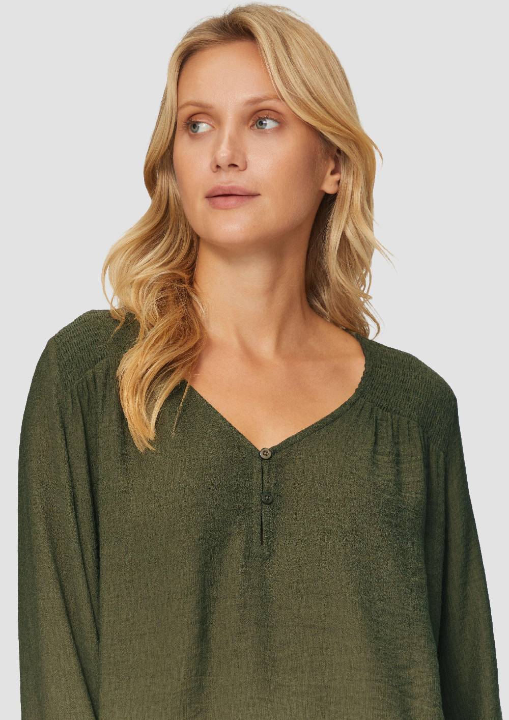 S.Oliver Strukturierte Bluse aus Viskosemix mit Smok Details Kauf eins, bekomm eins gratis