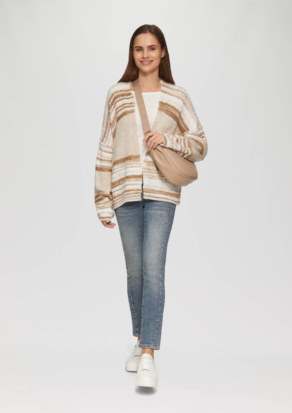 S.Oliver Jeans Betsy / Slim Fit / Mid Rise / Slim Leg / mit seitlichem Nahtdetail Kostenlose Rückgabe