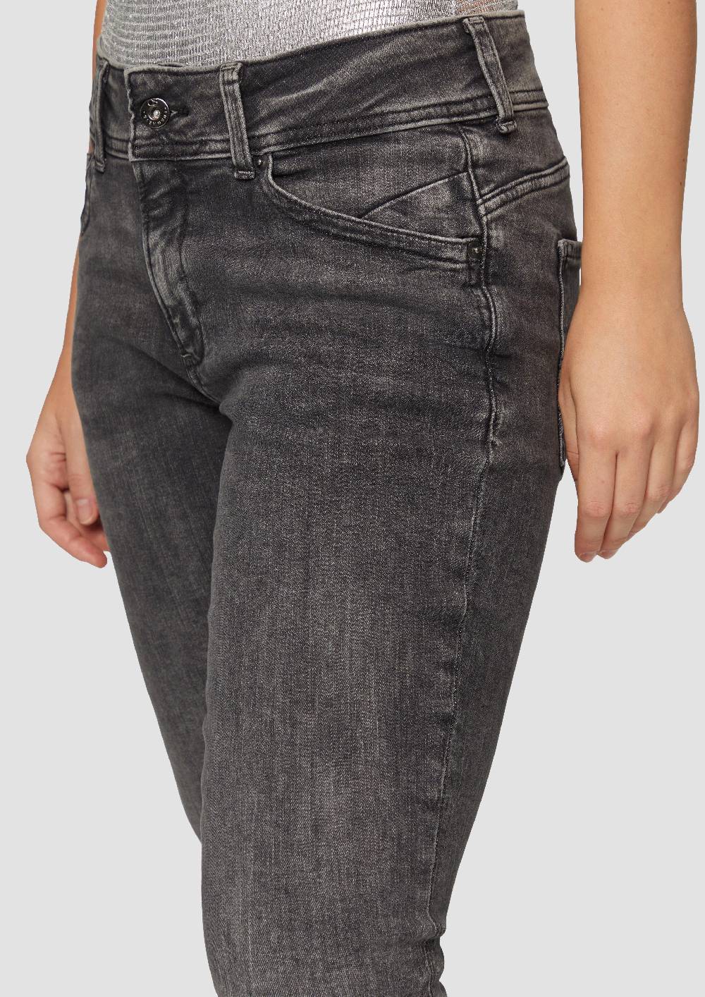 S.Oliver Jeans Catie / Slim Fit / Mid Rise / Bootcut Leg Bis zu 65% Rabatt