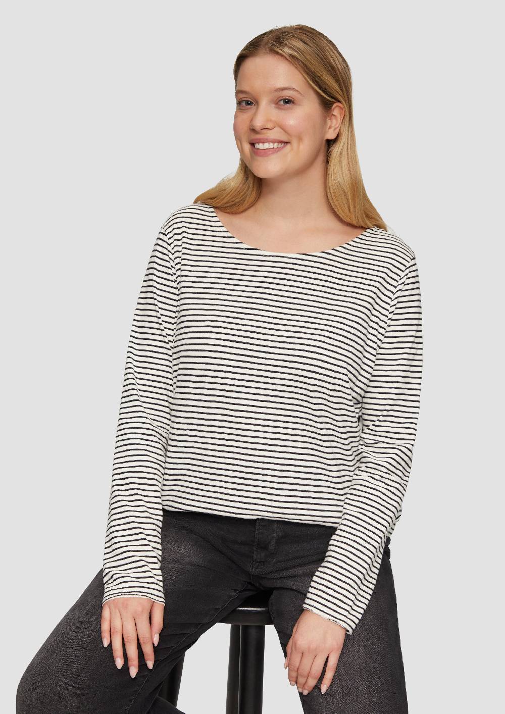 S.Oliver Longsleeve mit Flammgarnstruktur und Rundhalsausschnitt Lagerräumung
