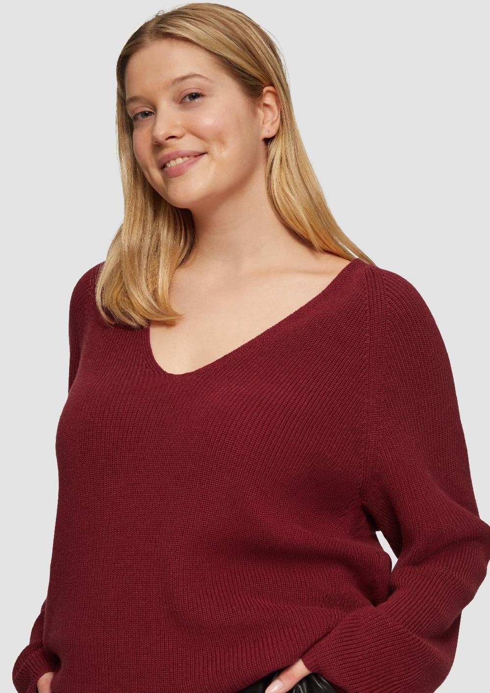 S.Oliver Strickpullover mit V-Ausschnitt im Loose Fit Große Rabatte