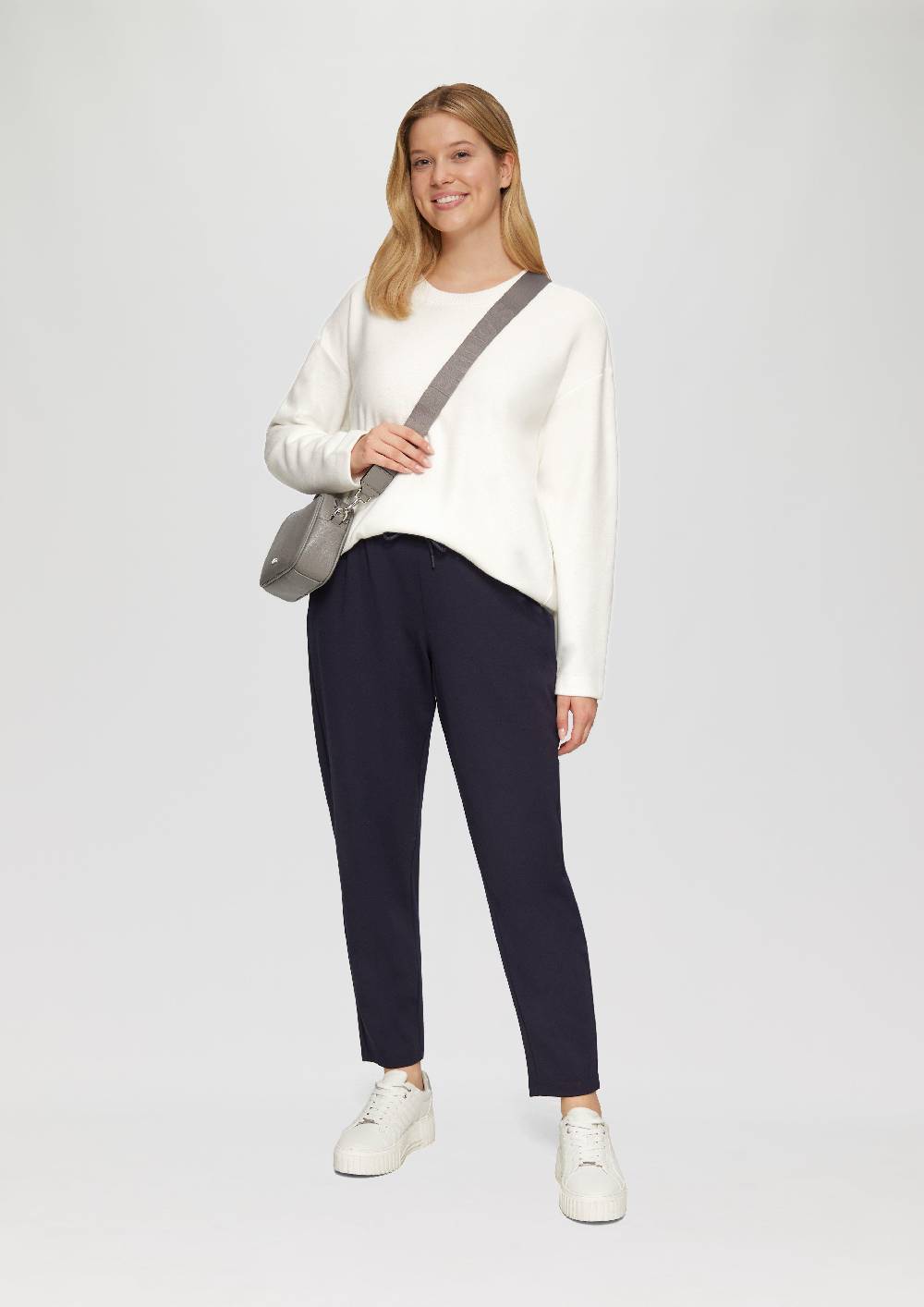S.Oliver Weiches Sweatshirt mit überschnittenen Schultern Tägliche Deals