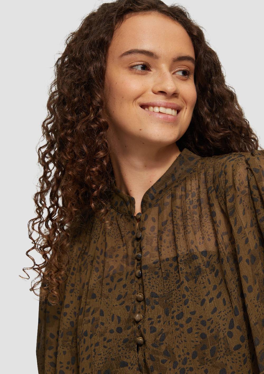 S.Oliver Leicht transparente Chiffonbluse mit Puffärmeln Letzter Tag