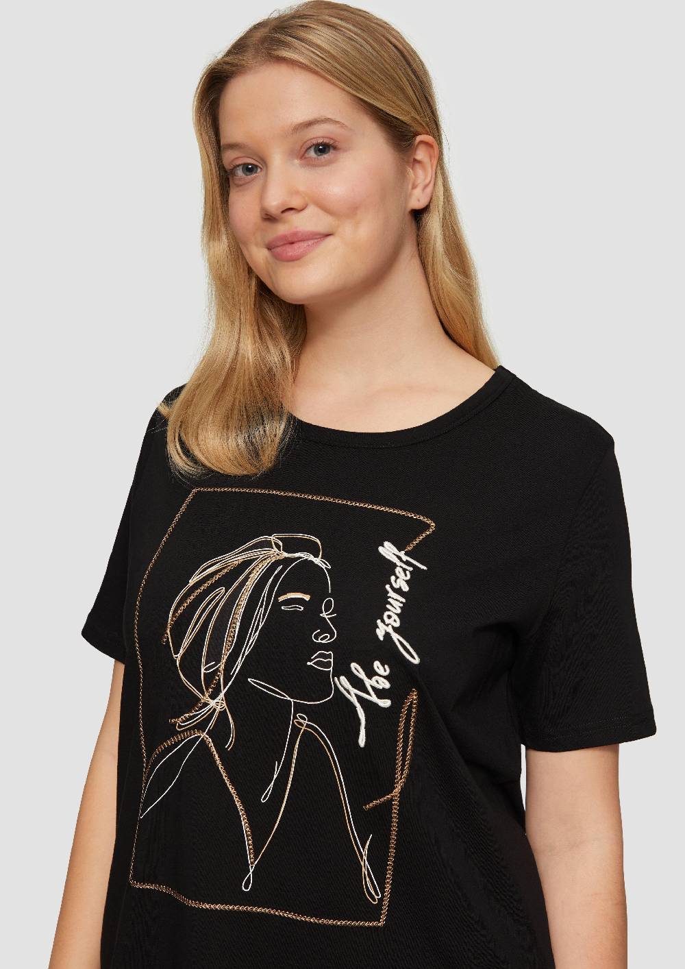 S.Oliver T-Shirt mit Stickerei-Artwork Speichern exportieren
