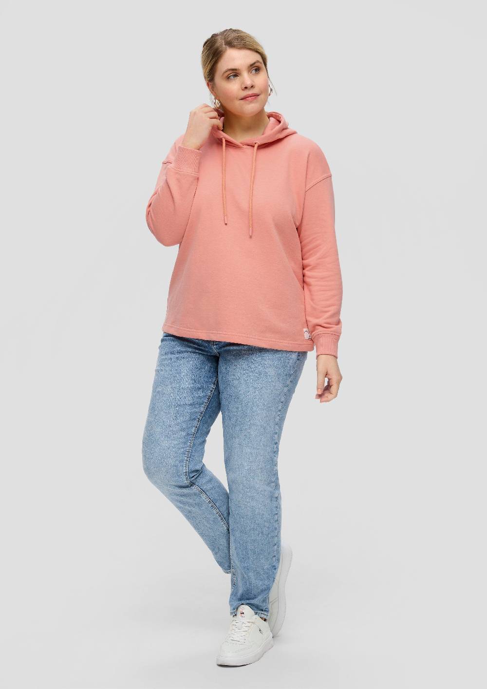 S.Oliver Kapuzensweatshirt mit überschnittener Schulter Rabatt