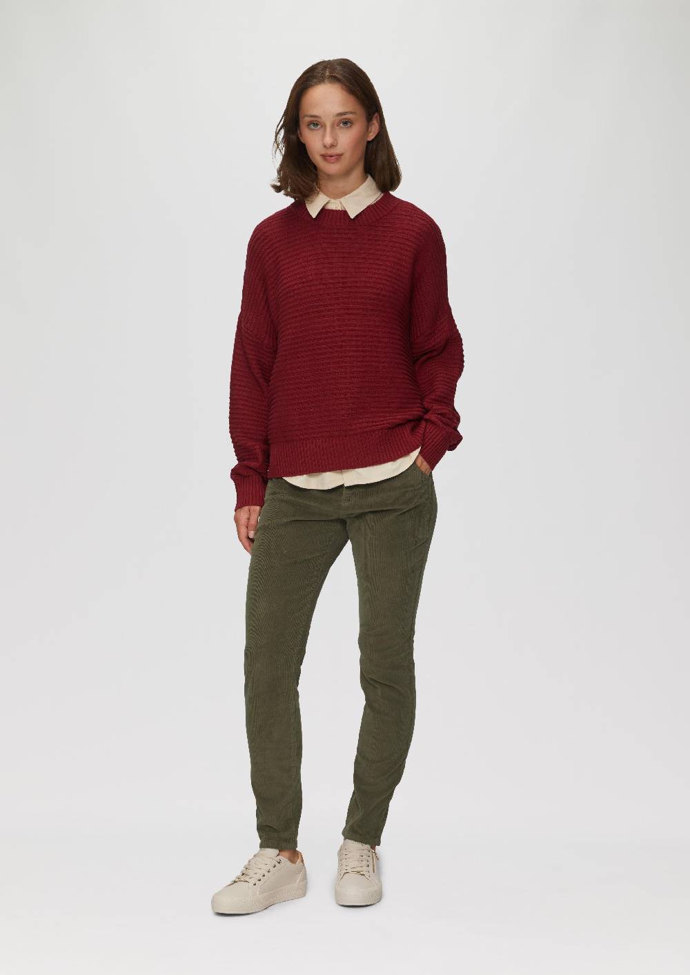 S.Oliver Schmal geschnittene Cordhose Blitzangebot