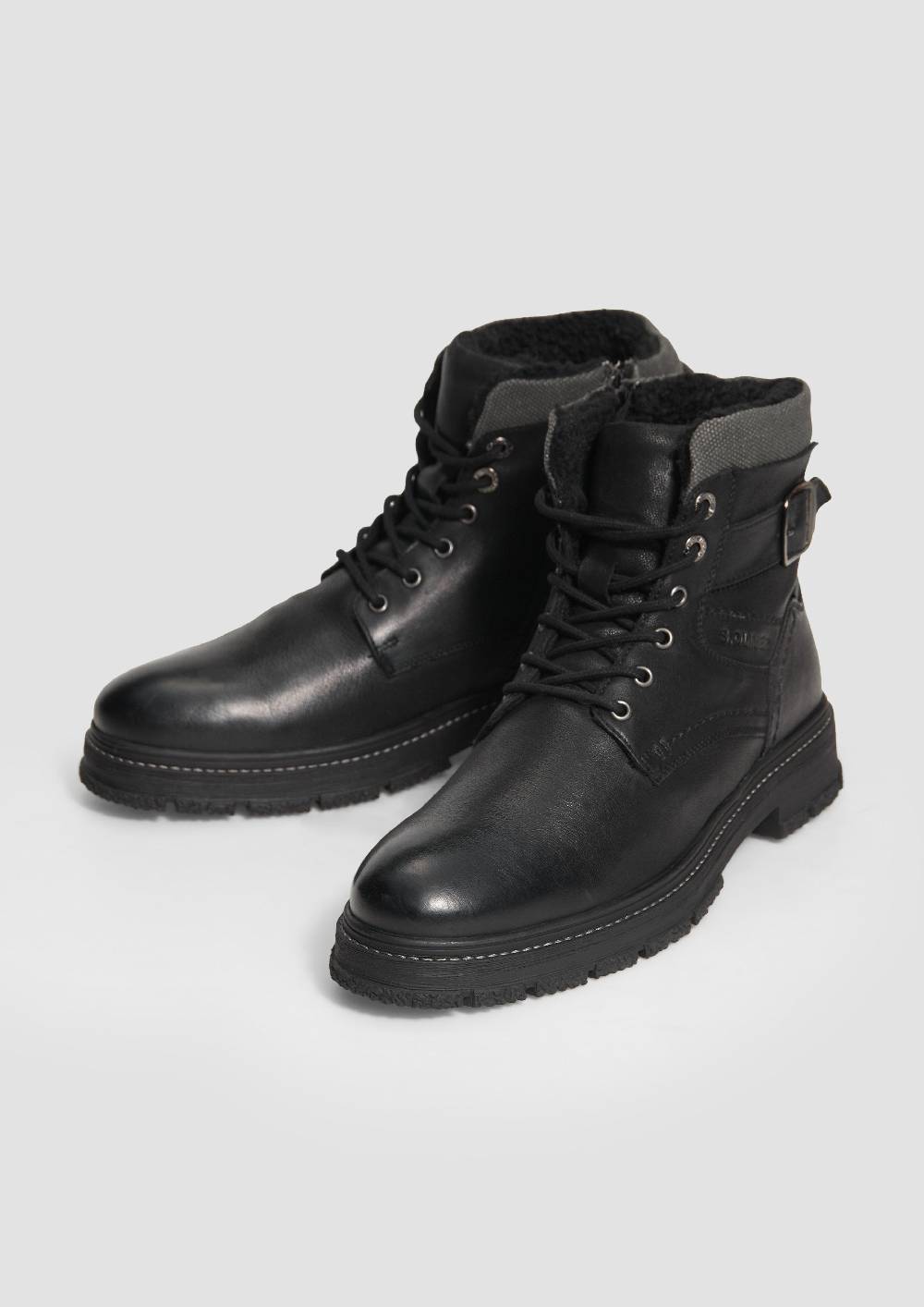 S.Oliver Stiefel aus Leder 2025