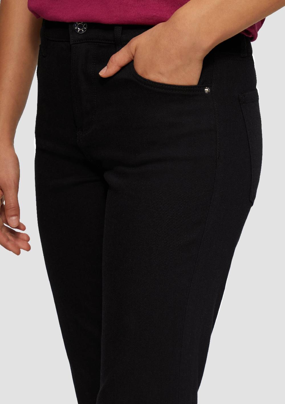S.Oliver Cropped Jeans / Regular Fit / Mid Rise / Flared Leg Black Friday Preise