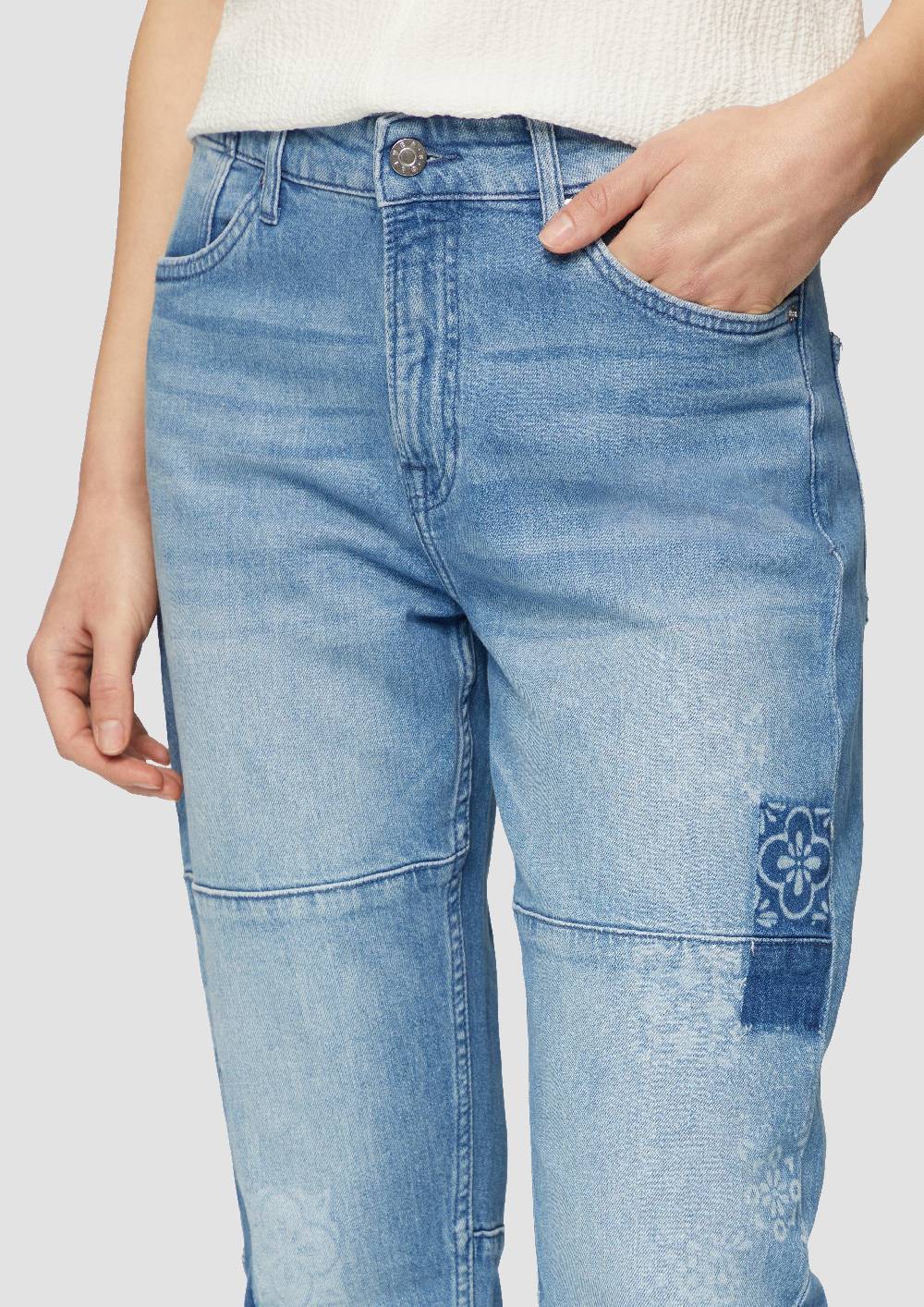 S.Oliver Ankle-Jeans Franciz / Relaxed Fit / Mid Rise / Tapered Leg / Laser-Print Exklusivangebot