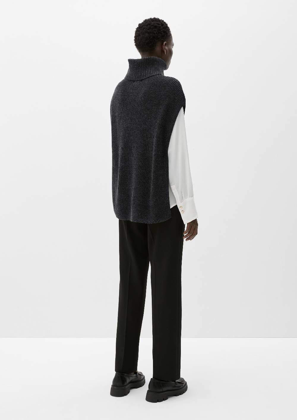 S.Oliver Poncho mit Rollkragen Rabatte dieses Monats