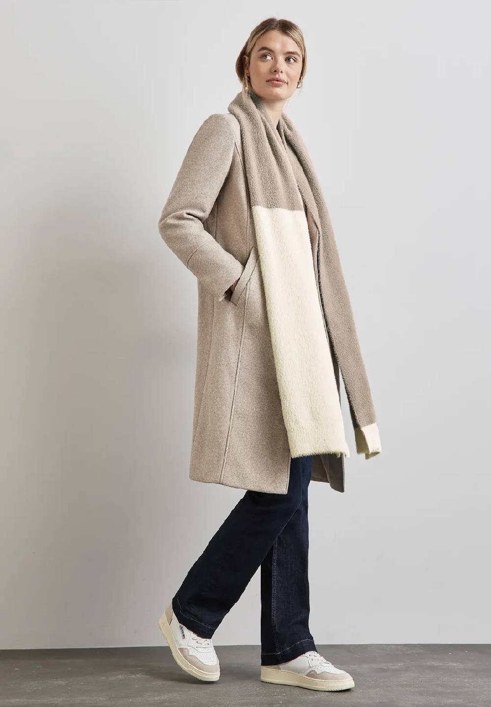 Street One Federgarn Schal Letzter Tag